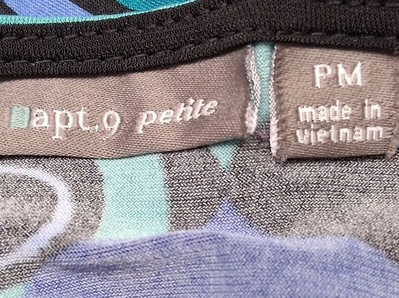 Apt. 9 Multicolor Tunic With A V Neck & Cap Sleeves Size PMI - Picture 13 of 13